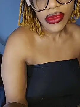 Snapshot of Sultrydiva1 chatting on February 9, 1:37 pm Sultrydiva1 online show from February 9, 1:37 pm