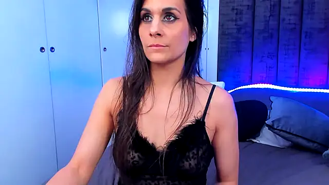 Snapshot of ClaraSweetTV chatting on July 10, 1:21 am ClaraSweetTV online show from July 10, 1:21 am