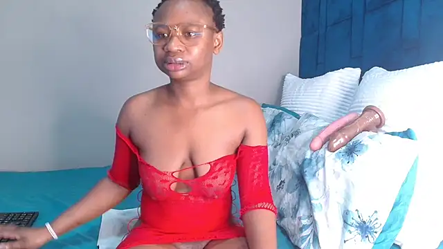 Snapshot of Sweetjuicyclitoris chatting on June 24, 5:28 am Sweetjuicyclitoris online show from June 24, 5:28 am