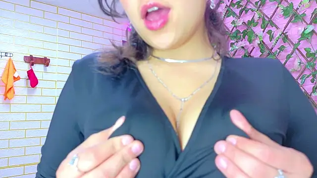 millybell303av online show from March 9, 3:27 pm