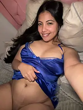 Snapshot of Nina_Belle chatting on June 29, 3:24 am Nina Belle online show from June 29, 3:24 am