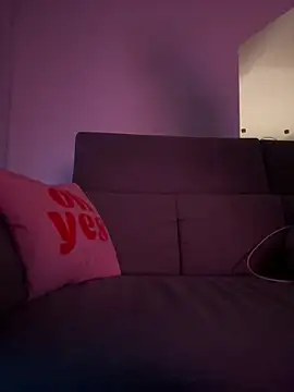 Dominic2295 online show from March 21, 5:23 am