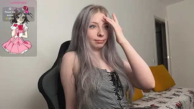 Snapshot of Mariko69meow chatting on February 6, 5:16 pm Mariko69meow online show from February 6, 5:16 pm