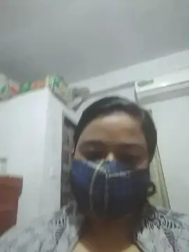 momo loves online show from February 19, 5:53 pm