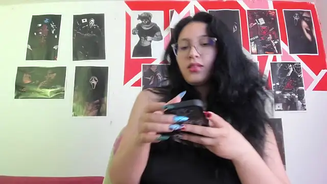 Snapshot of abril_onnel chatting on May 23, 7:29 pm abril onnel online show from May 23, 7:29 pm