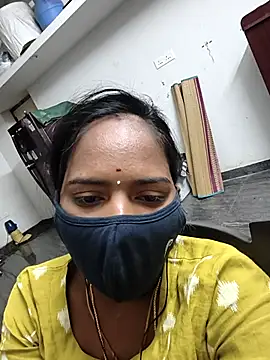 Tamil Hot Divya online show from January 11, 4:56 pm