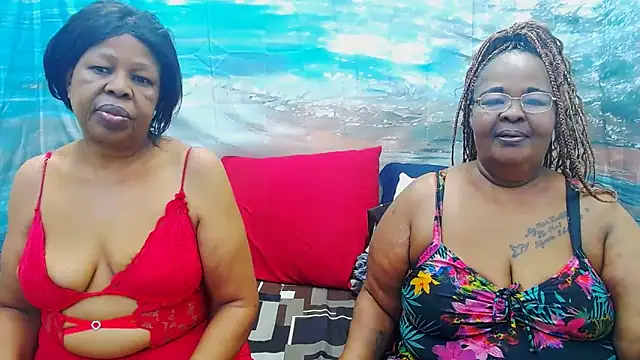 Snapshot of SEXY_MATURExx chatting on June 10, 4:17 pm SEXY MATURExx online show from June 10, 4:17 pm