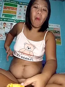 Snapshot of hel_lavente chatting on June 15, 11:18 pm hel lavente online show from June 15, 11:18 pm