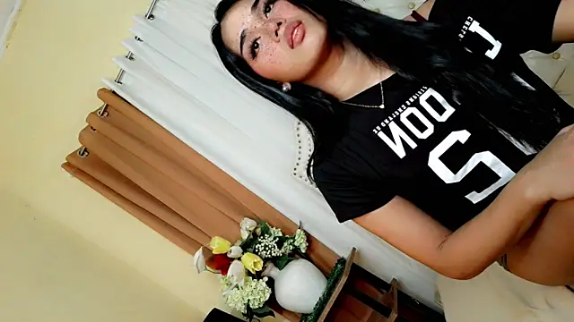 itsmadisonfucker online show from March 14, 6:24 pm