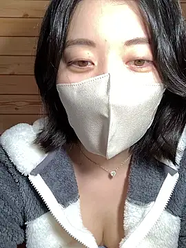 minami room online show from January 15, 4:06 am