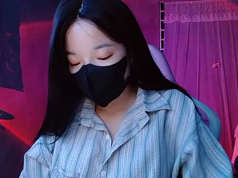 -Tamy- online show from February 16, 4:47 pm