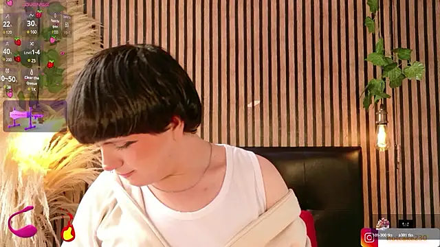 Hiddenhotcake online show from March 2, 6:59 pm