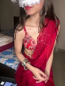 Snapshot of Hottie_heer chatting on February 14, 3:53 pm Hottie heer online show from February 14, 3:53 pm