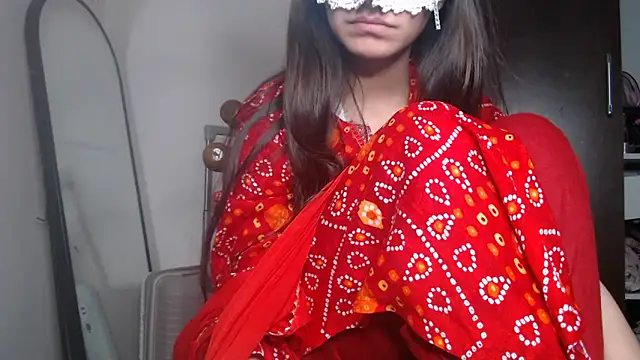 Snapshot of Hottie_heer chatting on March 6, 5:31 pm Hottie heer online show from March 6, 5:31 pm