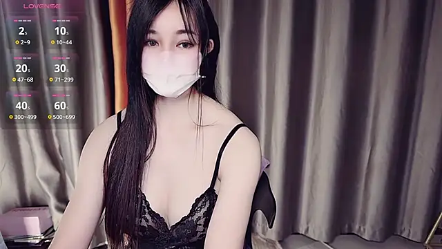 NolanMia online show from January 15, 11:04 am