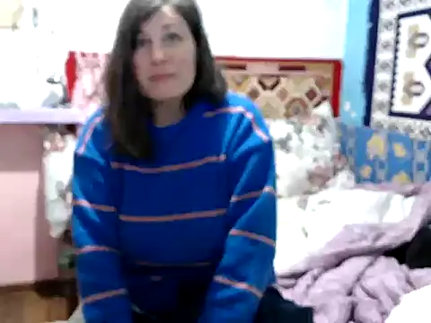 Adelinemilf online show from January 13, 5:57 am