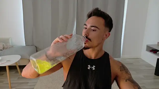 Master Lukas online show from July 3, 2:12 pm