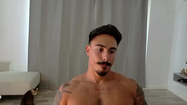 Master Lukas online show from August 4, 11:46 am