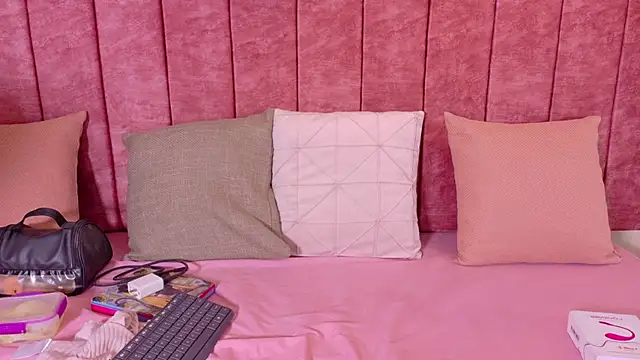 Mayleeth online show from February 22, 12:26 pm