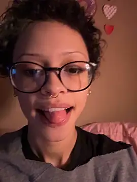 jojosbizarrelyf online show from February 5, 3:00 am