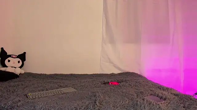 Snapshot of scarletmonroe_ chatting on February 21, 1:12 pm scarletmonroe online show from February 21, 1:12 pm