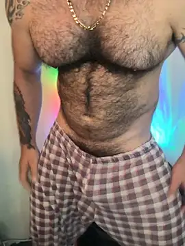 wolfbucker online show from June 8, 5:02 pm