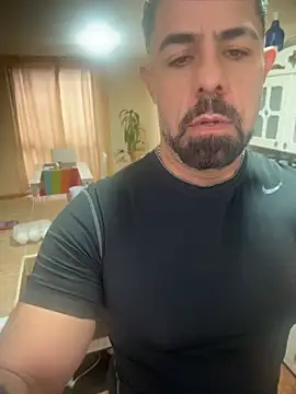 wolfbucker online show from July 6, 2:03 pm