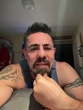 wolfbucker online show from July 28, 6:09 am
