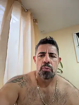 wolfbucker online show from July 28, 2:13 pm