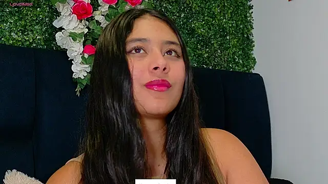 Snapshot of AnnaSmiles chatting on May 14, 7:20 pm AnnaSmiles online show from May 14, 7:20 pm