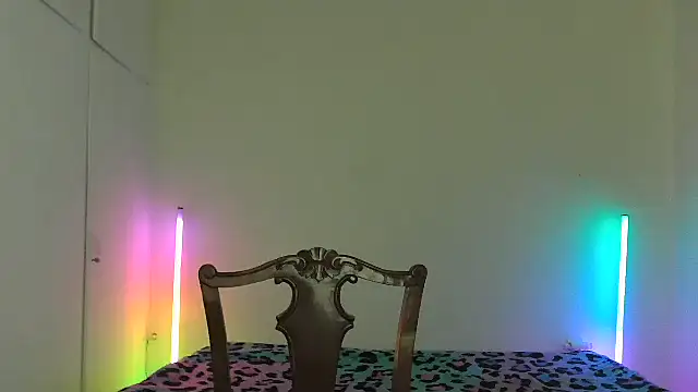 HoneyValentine online show from March 6, 9:44 pm