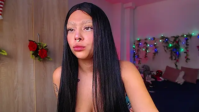 maddiie online show from January 10, 5:48 pm