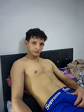 KaenAngel online show from April 1, 1:17 am