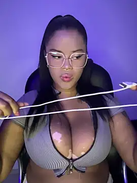 Antonella 03s online show from May 2, 5:23 am
