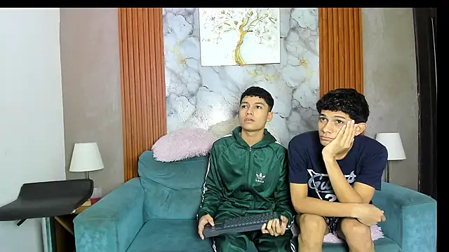 Snapshot of AVENGER_BOYS2026 chatting on July 3, 7:20 pm AVENGER BOYS2026 online show from July 3, 7:20 pm