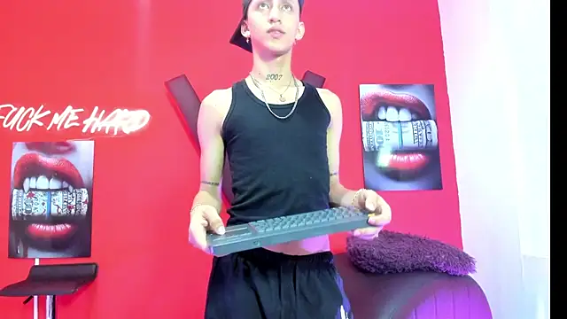 MAPOLA GREAT online show from April 3, 1:25 am