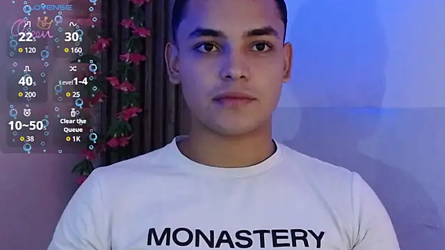 studentdeivy  online show from February 27, 12:43 am