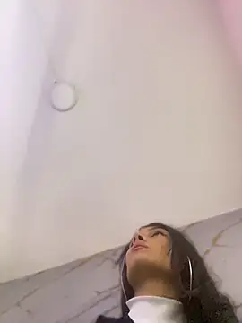 Michelle ec online show from May 27, 6:49 pm