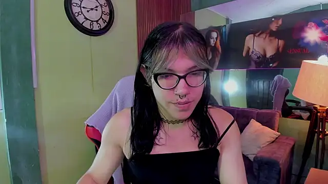 Snapshot of lilith_ayanami chatting on May 18, 12:22 pm lilith ayanami online show from May 18, 12:22 pm