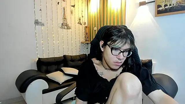 Snapshot of lilith_ayanami chatting on July 27, 12:56 pm lilith ayanami online show from July 27, 12:56 pm