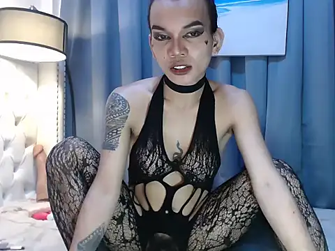 Snapshot of hungry_cock22 chatting on May 25, 11:27 am hungry cock22 online show from May 25, 11:27 am