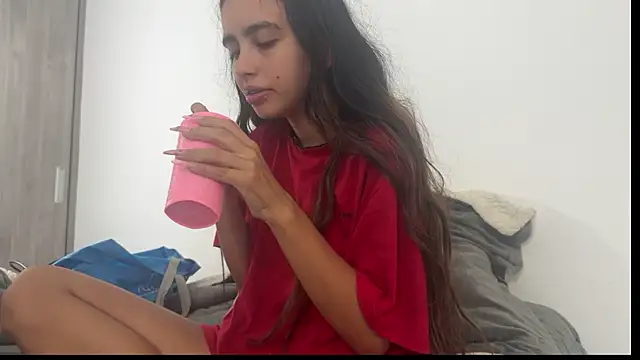 Sarah sumemers online show from July 6, 8:22 pm