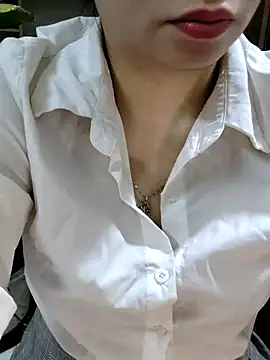 Snapshot of Arica_sexykiss chatting on July 24, 9:13 pm Arica sexykiss online show from July 24, 9:13 pm