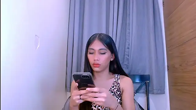 bigmeatcock luna online show from January 17, 2:27 am