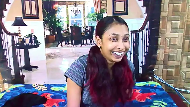 Snapshot of IndianSexyButt chatting on May 15, 5:36 am IndianSexyButt online show from May 15, 5:36 am