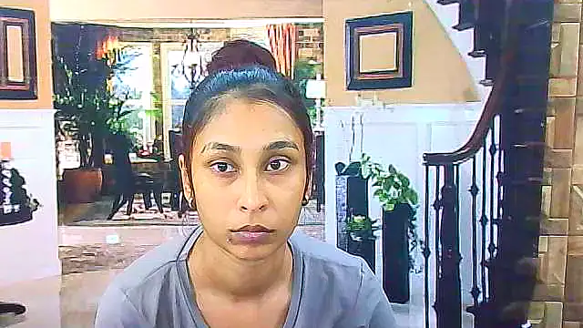 Snapshot of IndianSexyButt chatting on May 18, 6:19 am IndianSexyButt online show from May 18, 6:19 am