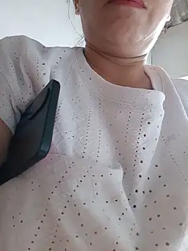 Lyna sexy24 online show from May 22, 10:32 am