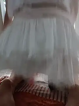 Lyna sexy24 online show from June 29, 10:43 pm