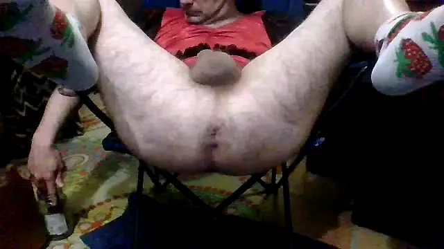 Snapshot of controlmyhole chatting on May 21, 7:26 am controlmyhole online show from May 21, 7:26 am