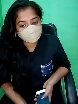 Snapshot of cute_dipa chatting on January 17, 7:02 am cute dipa online show from January 17, 7:02 am